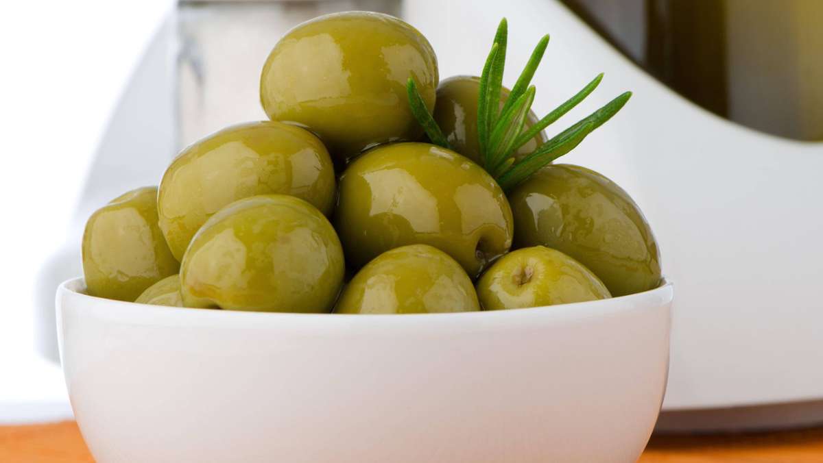 Rila Feinkost-Importe: Scherben im Glas: Hersteller ruft „Oliven in Scheiben“ zurück