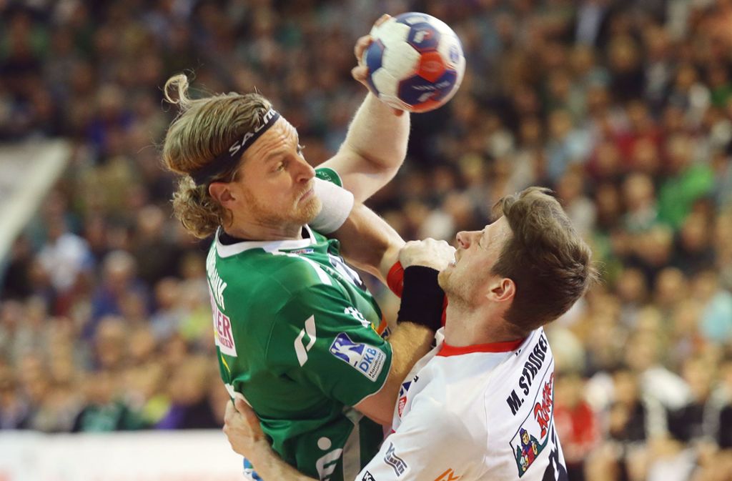 Vom HBW Balingen-Weilstetten war der gebürtige Franke Felix Lobedank 2011 zu Frisch Auf Göppingen gewechselt. Der Linkshänder blieb den Grün-Weißen bis 2016 treu und verabschiedete sich mit drei gewonnen EHF-Pokal-Titeln zum TVB Stuttgart.