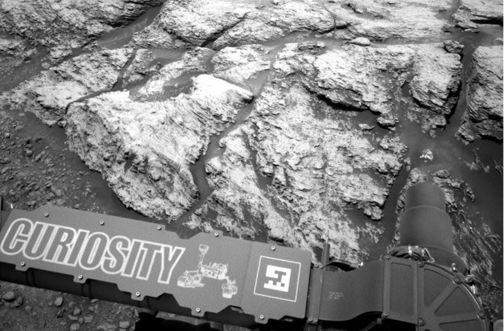 Dieses Bild, das von der linken Navigationskamera des Nasa-Rovers „Curiosity“ aufgenommen wurde, zeigt einen Teil des „Teal Ridge“, den der Rover untersucht hat. Dort hat der Rover in der Mars-Atmosphäre eine erstaunlich hohe Methan-Konzentration registriert.