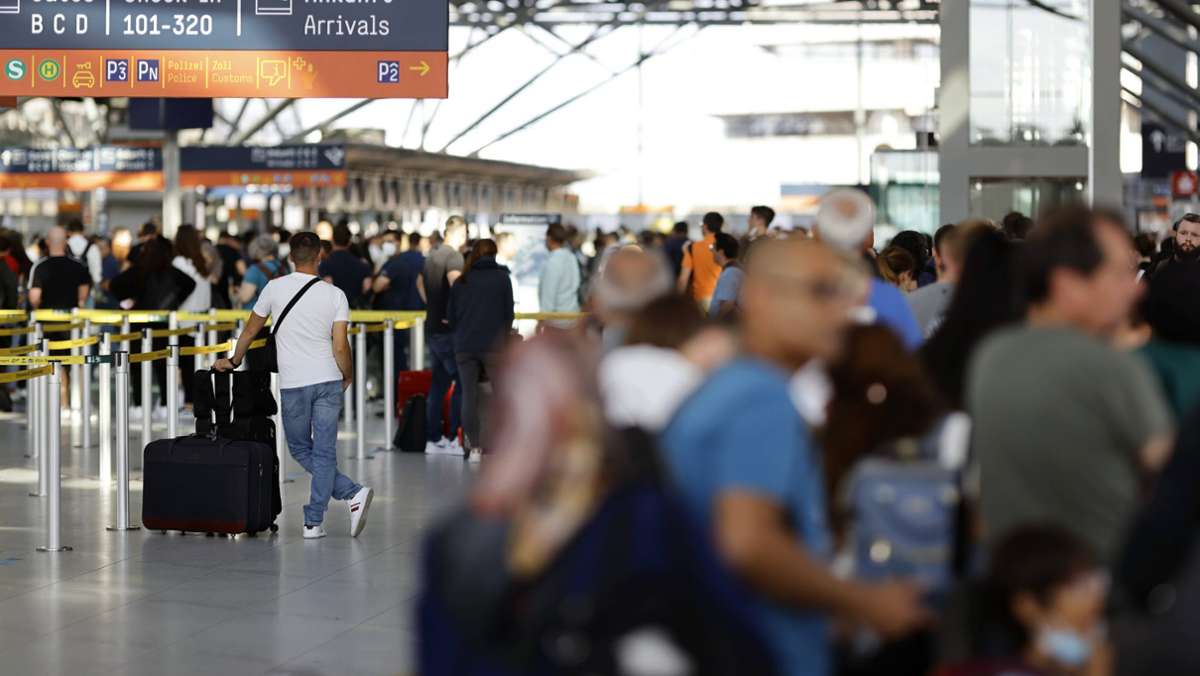 Chaos an Flughäfen: Profitipps für den Security-Check