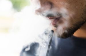 Braucht es ein Verbot von Einweg-E-Zigaretten?