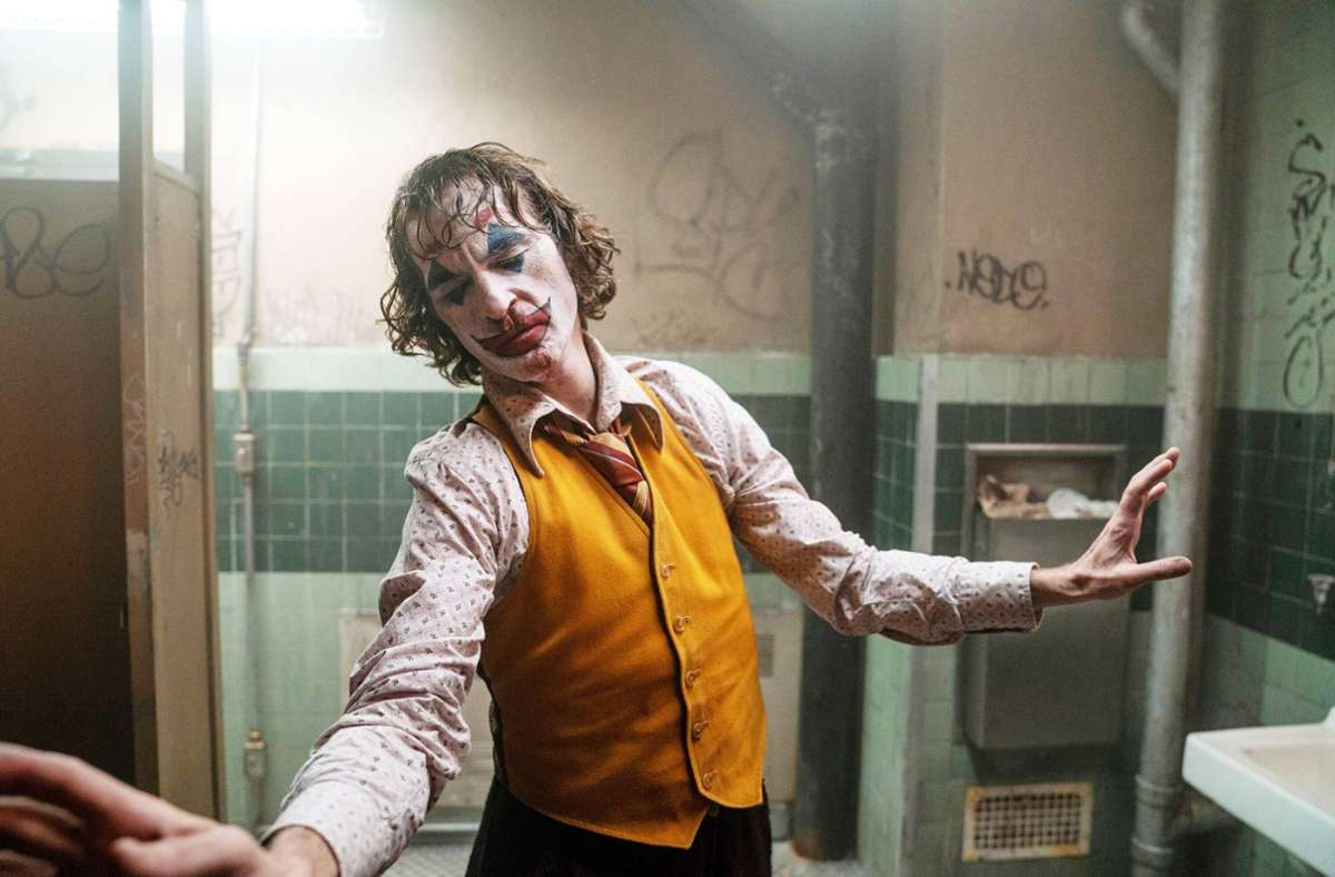 Joaquin Phoenix in der Titelrolle in „Joker“ (2019). Foto: imago images/Everett Collection