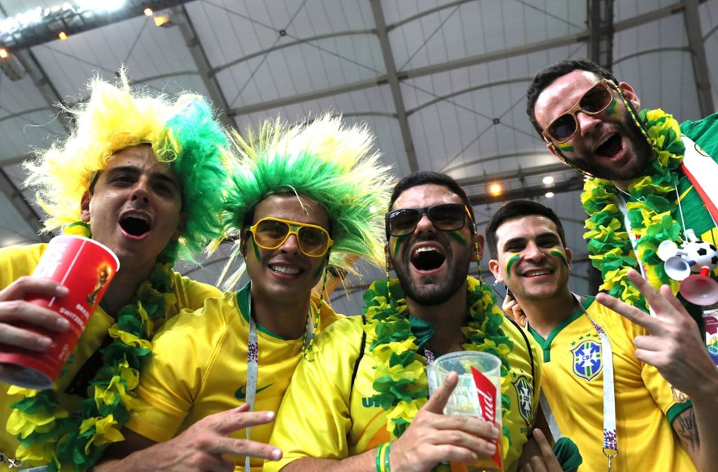 Gute Laune verbreiten auch die brasilianischen Anhänger.