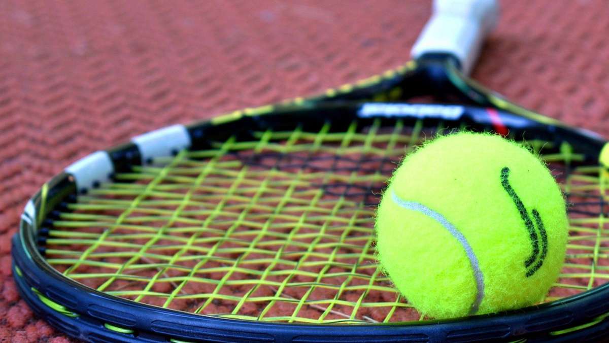 Tennis-Bezirksmeisterschaft: Renninger steht im Viertelfinale