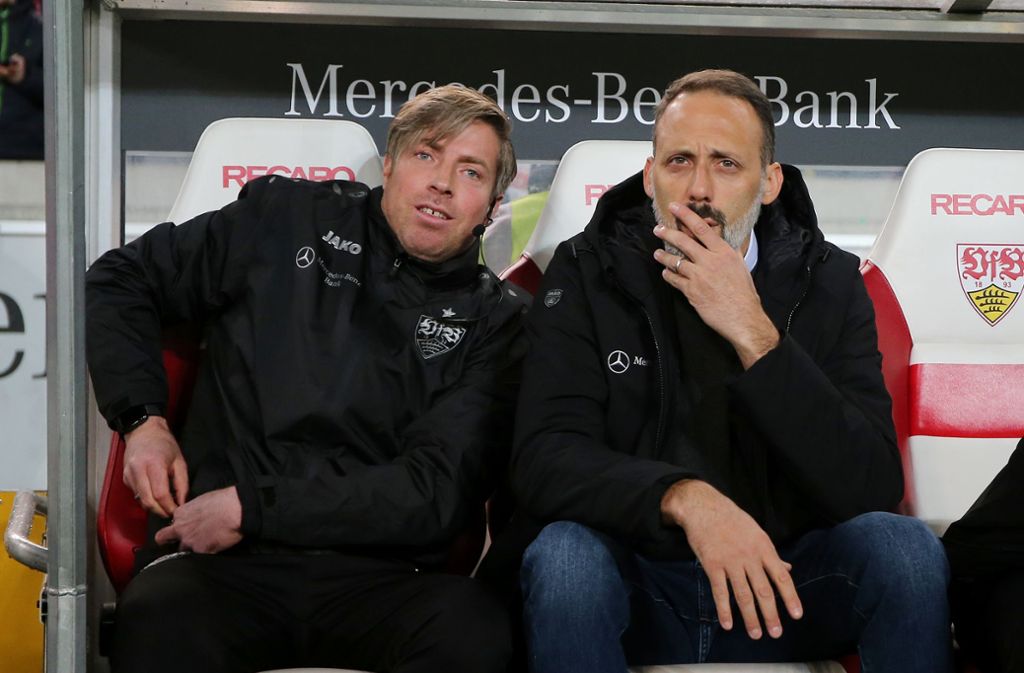 Michael Wimmer (li.) ist beim VfB Stuttgart Co-Trainer von Pellegrino Matarazzo – und beginnt nun seine Ausbildung zum Fußballlehrer. Foto: Baumann