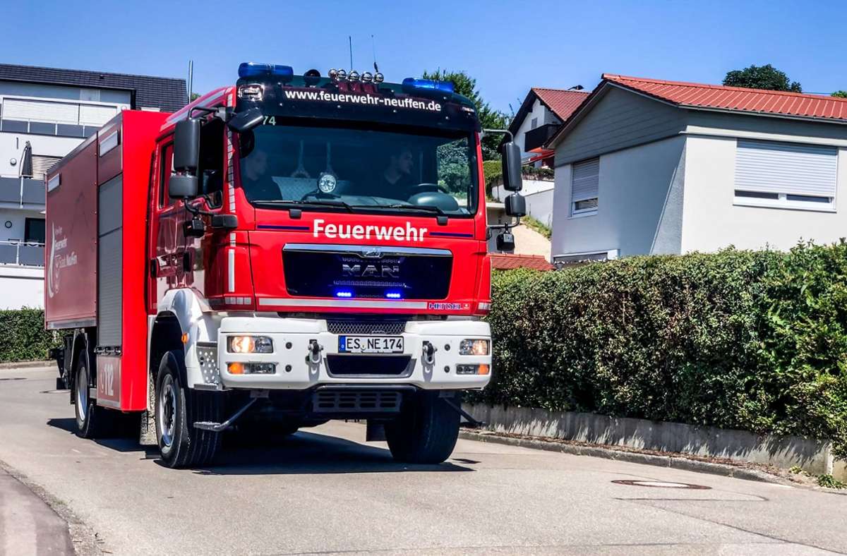 Die Feuerwehr informiert in Neuffen per Durchsage über das Verbot. Foto: 7aktuell.de/Tim Schips