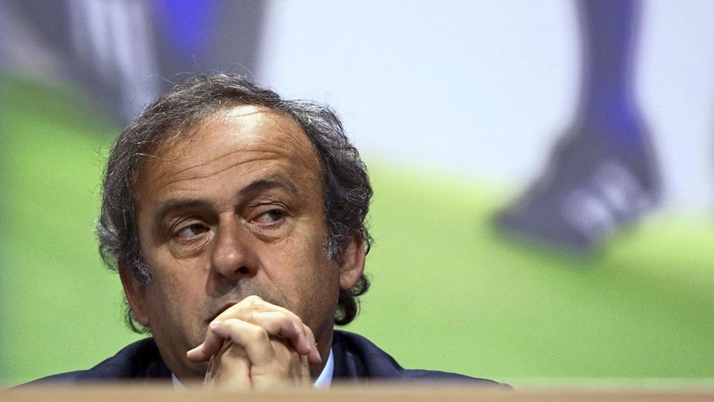  Der ehemalige Uefa-Präsident Michel Platini wird im Zuge der Korruptions-Untersuchungen rund um die WM 2022 in Katar verhaftet – welche Rolle spielt Frankreichs Ex-Präsident Nicolas Sarkozy? 