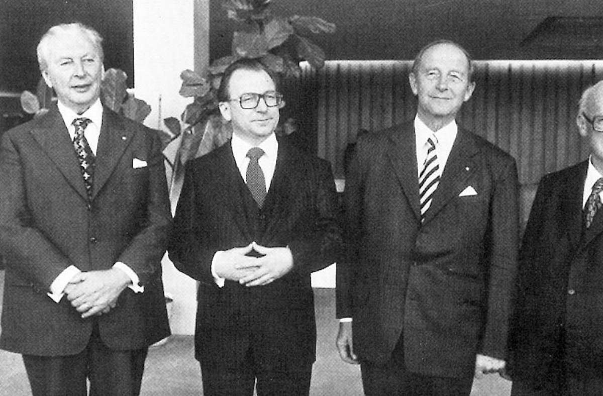 Vier auf einen Streich: Der frühere Ministerpräsident Lothar Späth (Zweiter von links) mit seinen Vorgängern Hans Filbinger (Zweiter von rechts), Kurt-Georg Kiesinger (links) und Gebhard Müller (rechts).