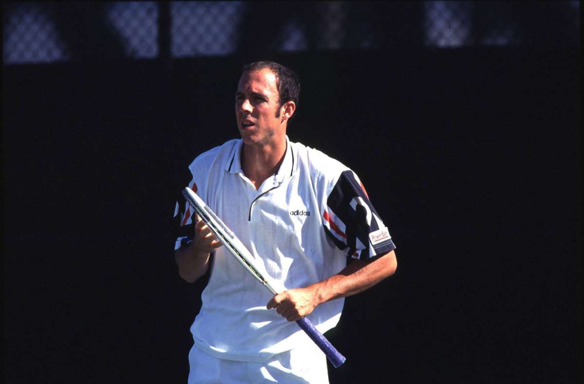 Jeff Tarango sorgte in Wimbledon 1995 für ein Novum: Der US-Amerikaner disqualifizierte sich in der dritten Runde gegen den Deutschen Alexander Mronz selbst, indem er wütend den Platz verließ – das gab es in der Grand-Slam-Geschichte noch nie.