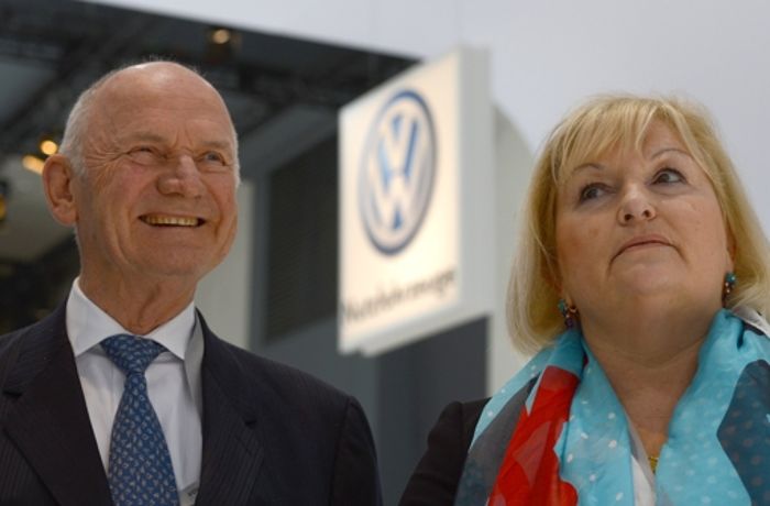 Ferdinand Piëch und Gattin Ursula treten von Ämtern zurück