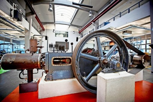 Das neue Backnanger Technikmuseum ist selbst ein Museumsstück – die ehemalige Werkhalle wurde 1938 erbaut. Foto: Gottfried Stoppel