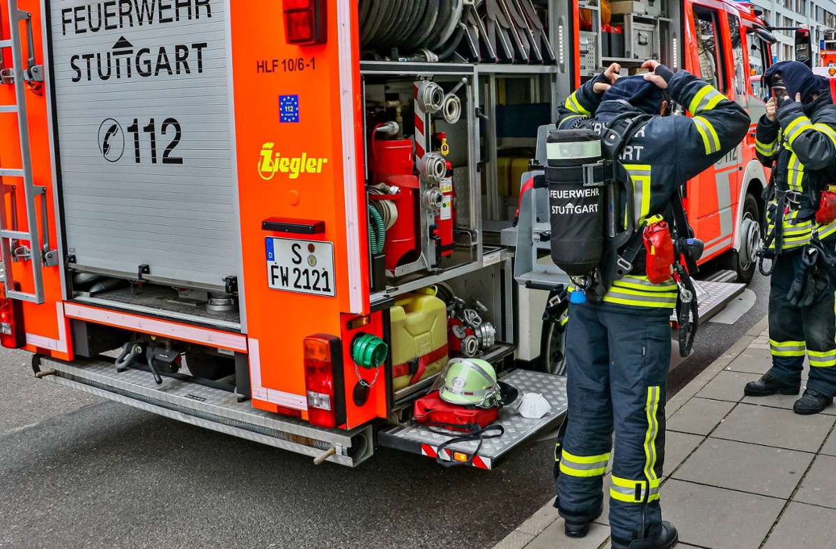 Die Feuerwehr Stuttgart hatte den Brand schnell unter Kontrolle. Foto: IMAGO/KS-Images.de/IMAGO/Karsten Schmalz