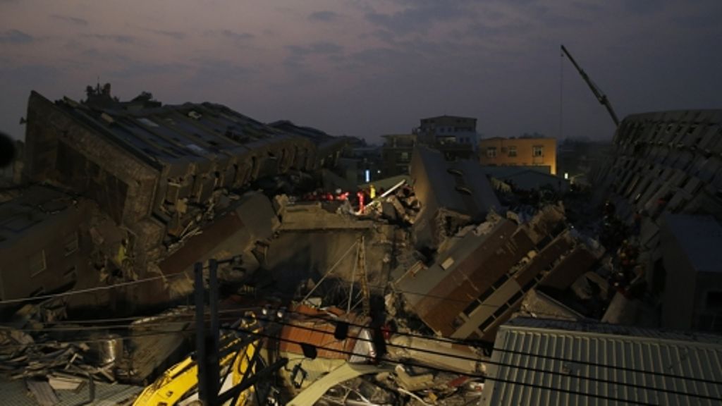 Erdbeben in Taiwan: Rettungskräfte suchen weiter