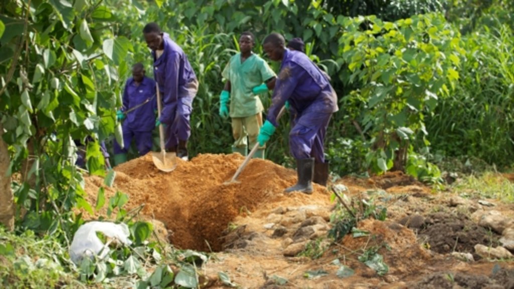 Ebola-Opfer : Begräbnis ist extrem gefährlich