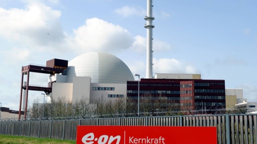  Der Eon-Konzern will sich von seinen Atomkraftwerken trennen. Doch die Entsorgung des Atommülls kostet Milliarden. Die Energiekonzerne, so heißt es parteiübergreifend, sollen in jedem Fall finanziell dafür einstehen. 