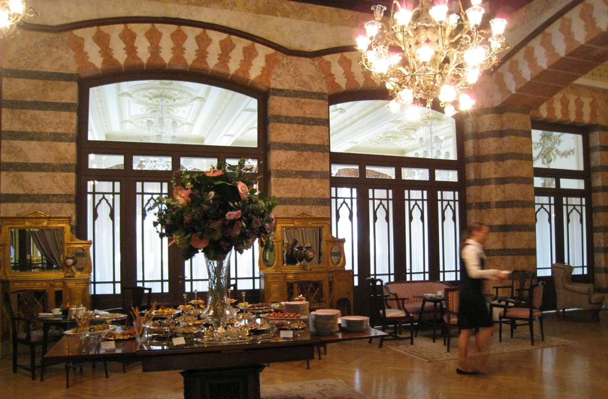 Im Pera Palace in Istanbul residierte unter anderem Agatha Christie, sie schrieb dort (teilweise) ihren Roman Mord im Orient-Express.