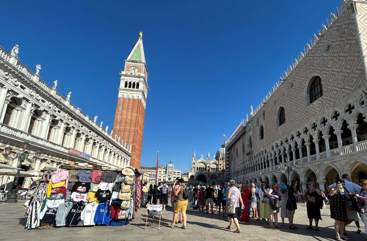 Venezia introduce l’ingresso per i visitatori giornalieri