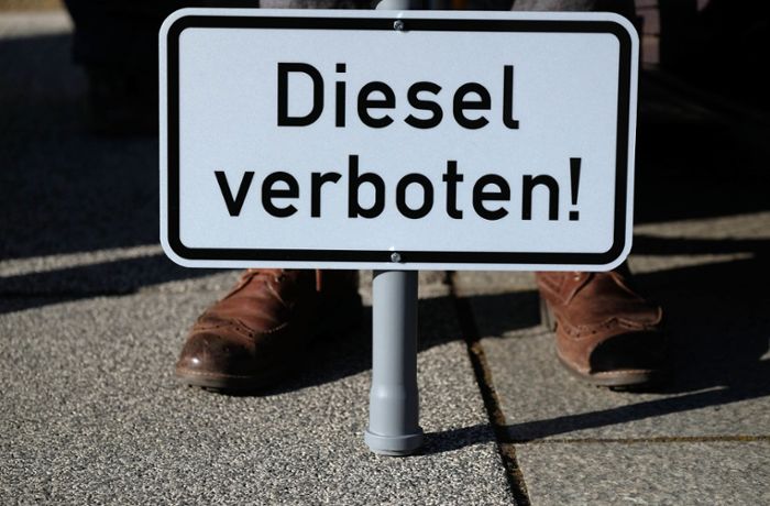 Erste Diesel-Fahrverbote in Stuttgart frühestens zum Jahresende