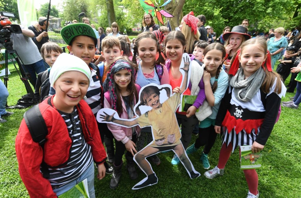 Viele Kinder verkleideten sich als Pirat oder Pippi Langstrumpf, um Rosalinda zu sehen. Denn Verkleidete durften kostenlos in den Karlsruher Zoo.