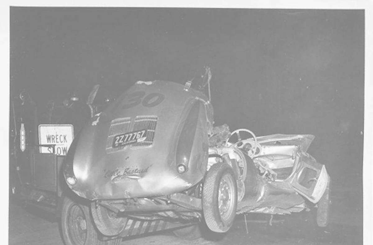 Im September 1955 kaufte sich James Dean seinen zweiten Rennwagen, einen silberfarbenen Porsche 550 Spyder. Am 30. September war zusammen mit seinem Mechaniker Rolf Wütherich auf einem Highway nördlich von Los Angeles unterwegs. Ein entgegenkommender Fahrt bog unvermittelt nach links ab. Dean konnte nicht mehr bremsen. Wütherich wurde aus dem Fahrzeug geschleudert, er überlebte. Bei dem Schauspieler konnte nur noch der Tod festgestellt werden.