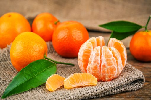 Kann man all diese Mandarinen an einem Tag verzehren? Foto: Vova Shevchuk / shutterstock.com