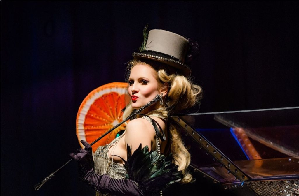 Beim ersten Stuttgarter Burlesque-Festival wird Marlene von Steenvag am 8. Oktober im neuen Friedrichsbau-Varieté auftreten.