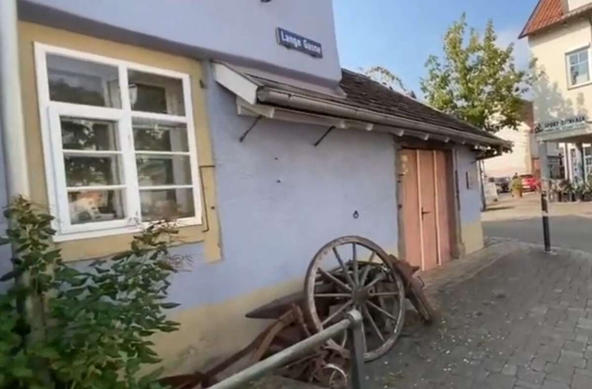 In Löchgau (Landkreis Ludwigsburg) kann am Sonntag die Alte Dorfschmiede besichtigt werden. Die Werkzeuge und Maschinen sind vollständig erhalten. Führungen gibt es um 16, 17, 18 und 19 Uhr, diese dauern jeweils 30 Minuten.