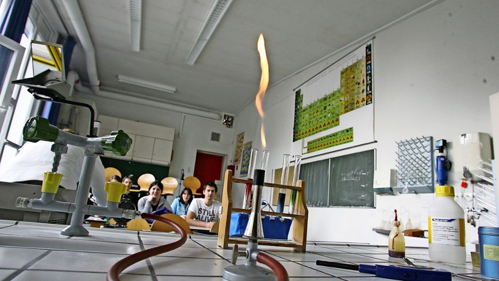 Mängel an Gymnasium in Ditzingen: Schulleiter schreibt  Brandbrief an  Stadt