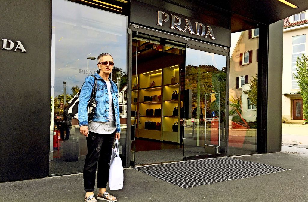 Monika Konrad lebt in Seattle und kommt zum Shoppen nach Metzingen.