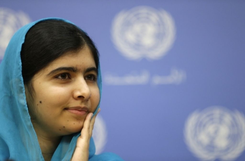 Malala Yousafzai hat Vorbildcharakter, weil sie sich für die schulische Bildung von Mädchen einsetzt und sich auch von den Taliban nicht einschüchtern lässt, nicht einmal durch einen Anschlag. Die 18-Jährige hat bereits den Friedensnobelpreis erhalten. Foto: EPA