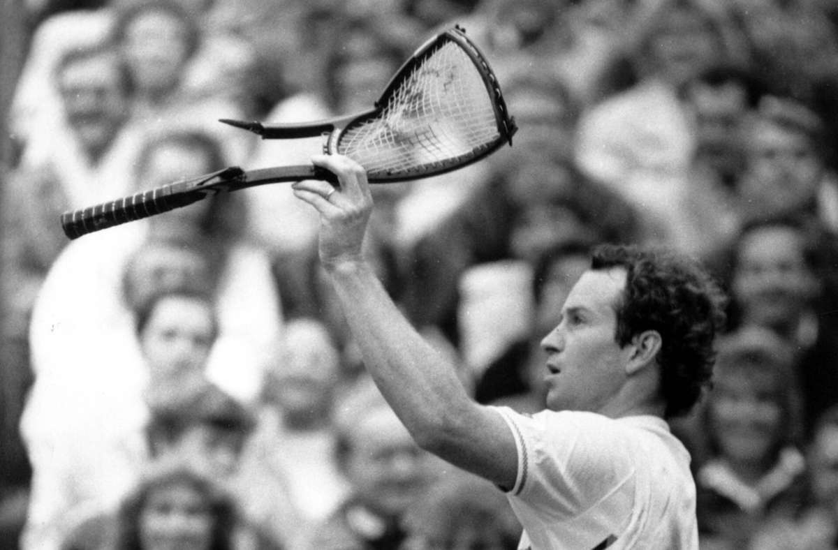 John McEnroe fiel immer wieder durch seine Ausraster auf. Bei den Australian Open 1990 wurde er disqualifiziert – auch, weil es zuvor eine Regeländerung gegeben hatte und hierfür nur noch drei statt vier Verwarnungen ausreichten.