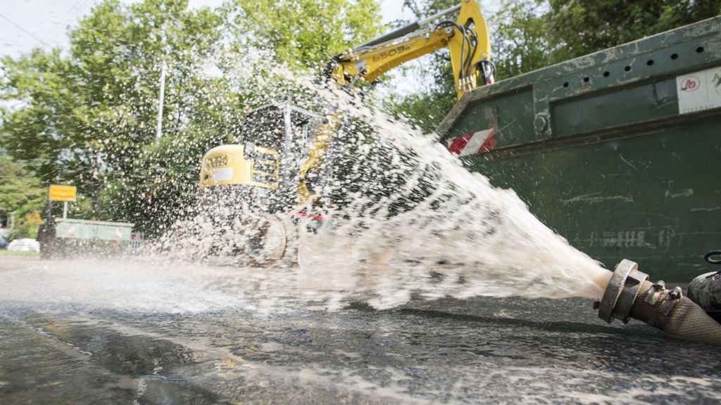 Wasserrohrbruch in Hauptstätter Straße: 250 Haushalte sind ohne Wasser