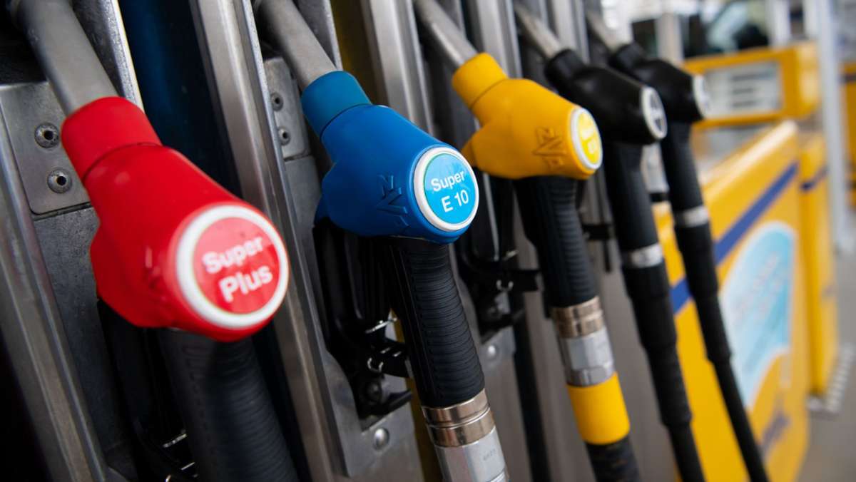 Tanken in Deutschland: Benzinpreis sinkt weiter