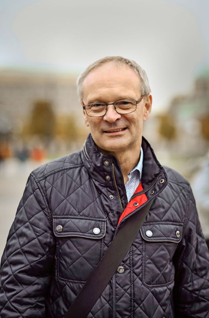 Johann Löw, 59, Rentner: Christl Strauß vom Gewerbe- und Handelsverein. Sie setzt sich sehr für eine lebendige Innenstadt ein.