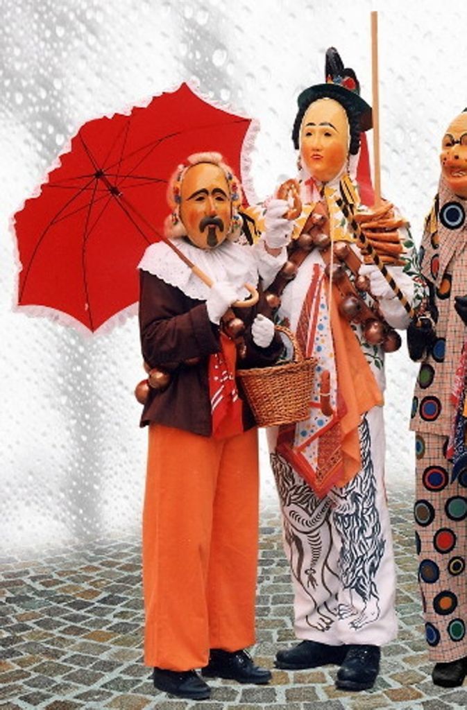 Auch die Fasnacht in Oberndorf ist traditionell geprägt und kennt wunderbare Masken, hier Narro, Hansel und Schantle.