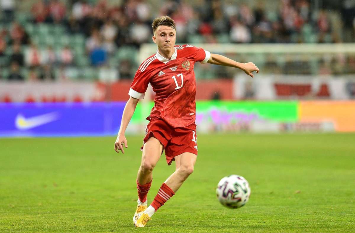 Aleksandr Golovin (Russland, 25, AS Monaco): Der Mittelfeldakteur gilt beim WM-Gastgeber von 2018 als einer der kreativsten Köpfe – und ist immer für eine Überraschung gut. In seiner Heimat gilt er als Versprechen für spektakulären Fußball mit viel Offensivdrang.