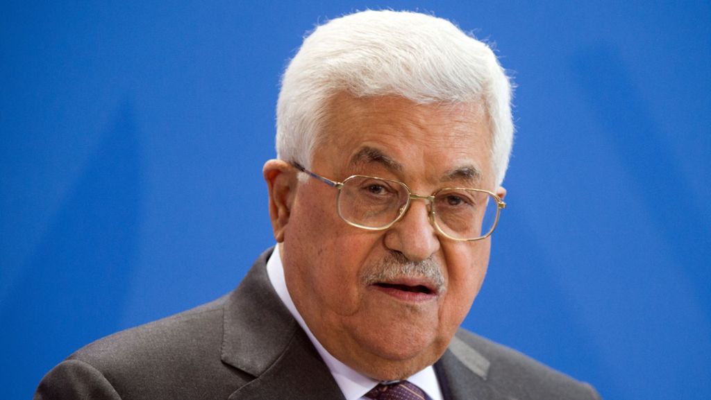  Nach seinen judenfeindlichen Äußerungen rudert Palästinenserpräsident Mahmud Abbas zurück und entschuldigte sich. Er verurteile den Holocaust und Antisemitismus in all’ seinen Formen, sagte er. 