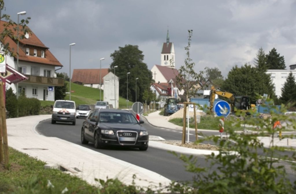 Die Gemeinde hat viel an ihrer Ortsdurchfahrt getan. Trotzdem ist es noch zu laut. Foto: Horst Rudel