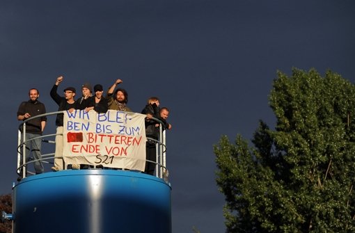Im Juni 2011 stürmten Stuttgart-21-Gegner die Baustelle des Grundwassermanagements. Foto: dpa