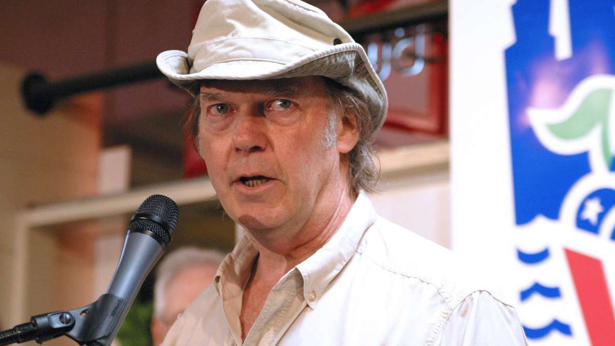  Die Musik des Folkrock-Stars Neil Young ist von nun an nicht mehr auf dem Streamingdienst Spotify zu hören. Der Vorwurf des Musikers: Über die Plattform würden Fehlinformationen zum Coronavirus verbreitet. 