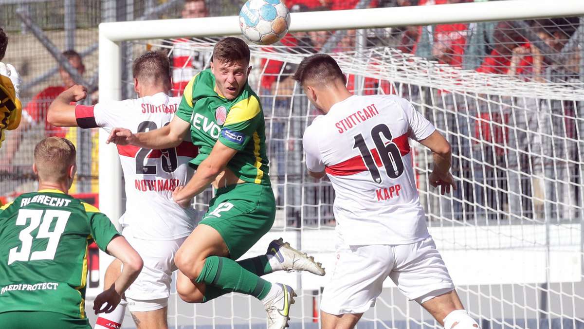 Fußball-Regionalliga: VfB Stuttgart II kassiert gegen Offenbach erste Heimniederlage