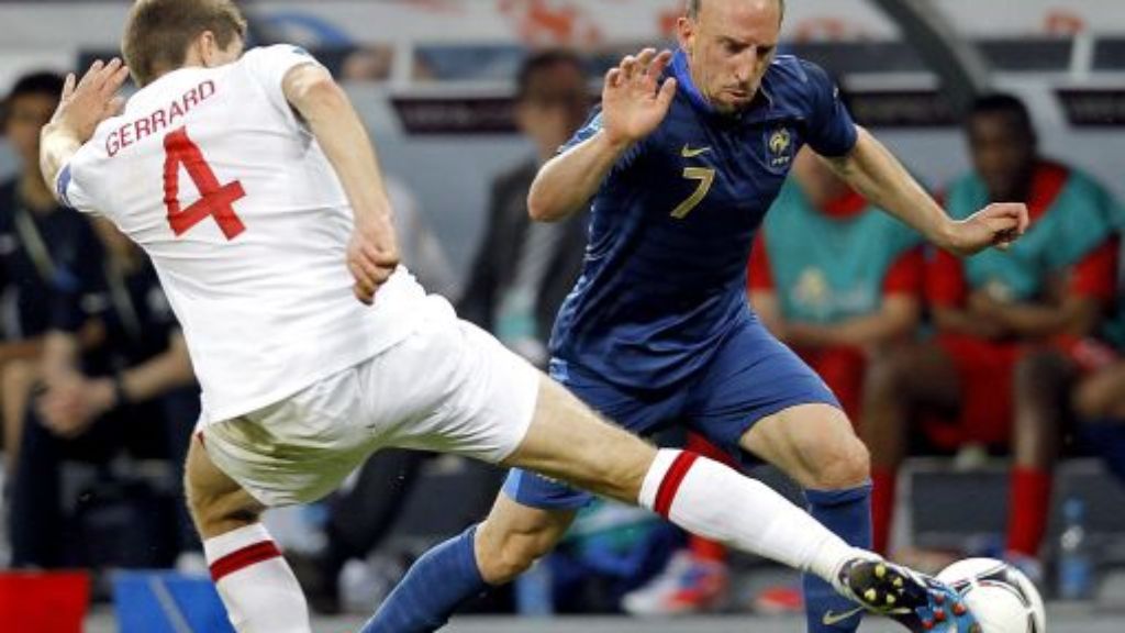 Magerkost beim 1:1: England und Frankreich spielen Remis
