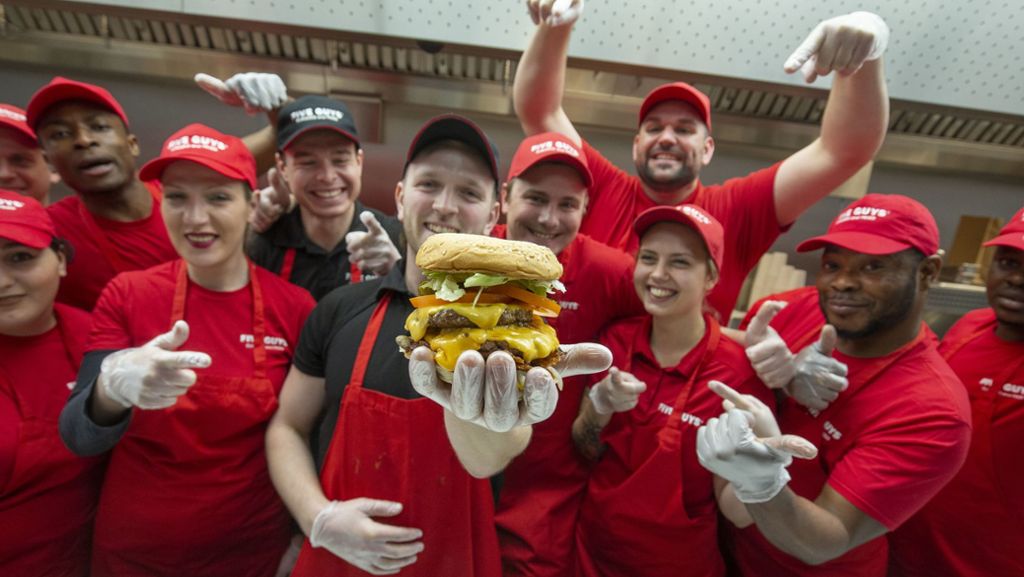 Five Guys eröffnet in Stuttgart: Jubelschreie über neue Burger in der Stadt