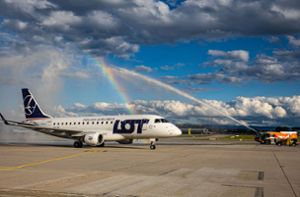 Fluggesellschaft LOT startet in Stuttgart wieder