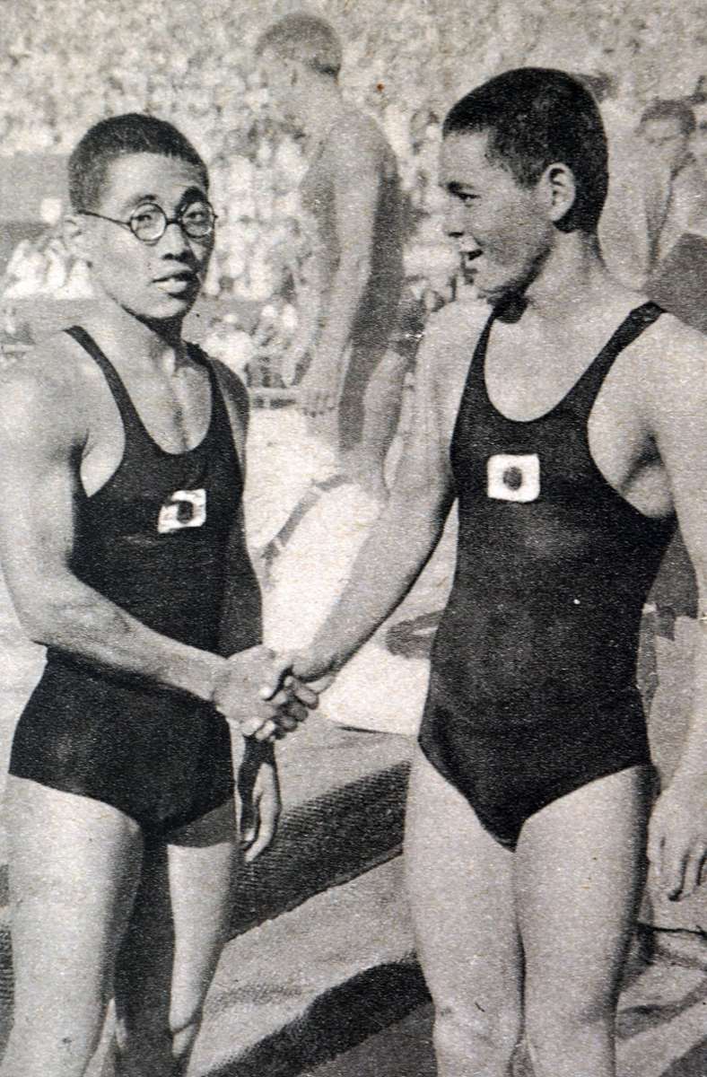 Als jüngster Gewinner in einem Einzelwettkampf gilt der Japaner Kusuo Kitamura (rechts). Er gewann 1932 im Alter von 14 Jahren und 309 Tagen den Wettkampf über 1500 Meter Freistil.