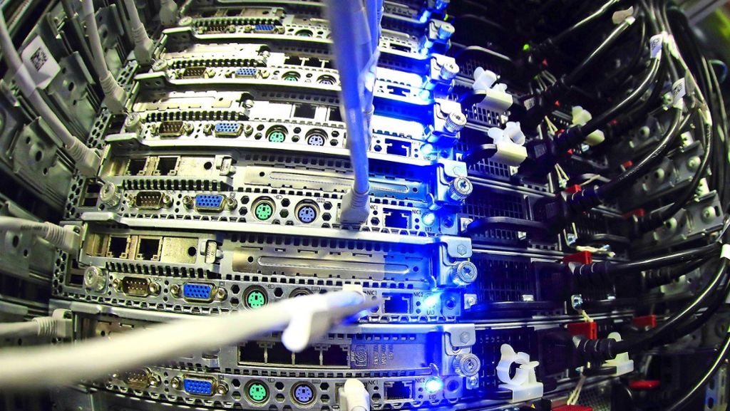 Dreister  Datenklau-Versuch: Chinesische Spionage-Chips  in US-Servern vermutet