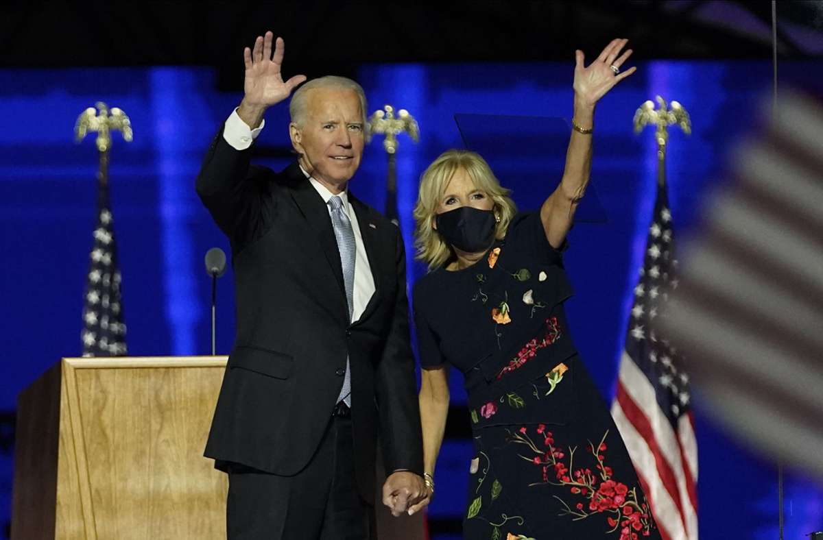 Joe und Jill Biden werden im Januar ins Weiße Haus einziehen. Jill plant übrigens nicht, ihren Job als Lehrerin aufzugeben, nur weil ihr Mann bald der 46. Präsident der Vereinigten Staaten wird: „Lehrerin zu sein ist nicht, was ich tue, es ist, was ich bin.“