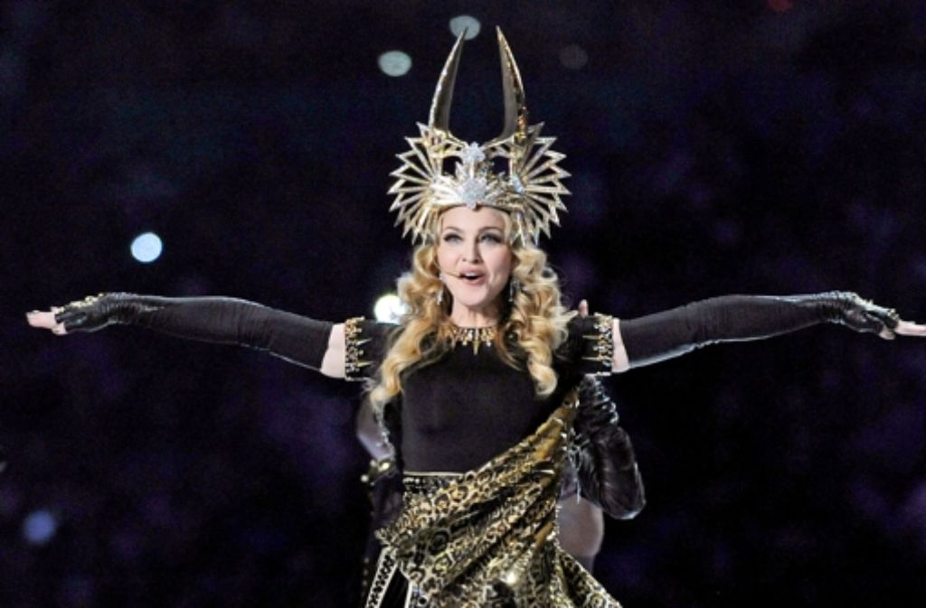 Zu Madonnas bekanntesten Liedern gehören „Like a Virgin“ (1984), „Vogue“ (1990), „Frozen“ (1998), „Hung up“ (2006) und „4 Minutes“ (2008, mit Justin Timberlake).