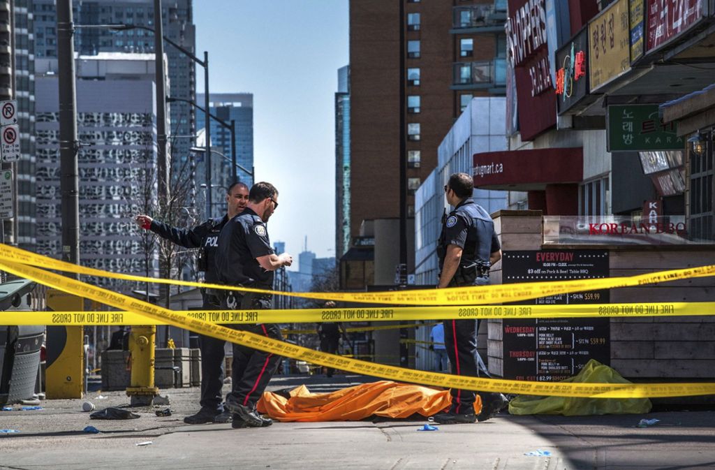 Die kanadische Polizei hat den Unfallort in Toronto abgesperrt.