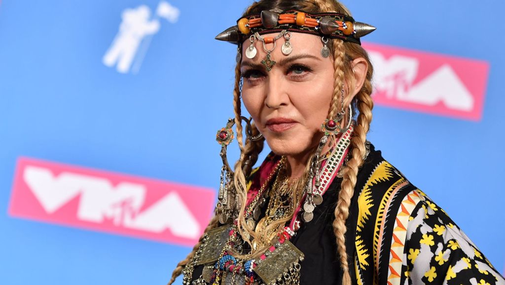 Designer beschimpft Madonna: Dieses Outfit ging nach hinten los